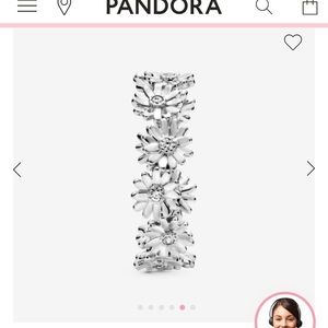 Pandora Sparkling Daisy Flower Crown Ring